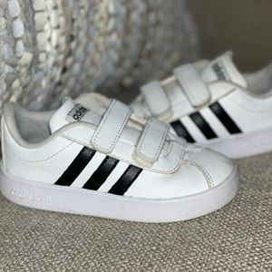 Toddler size 8 Adidas